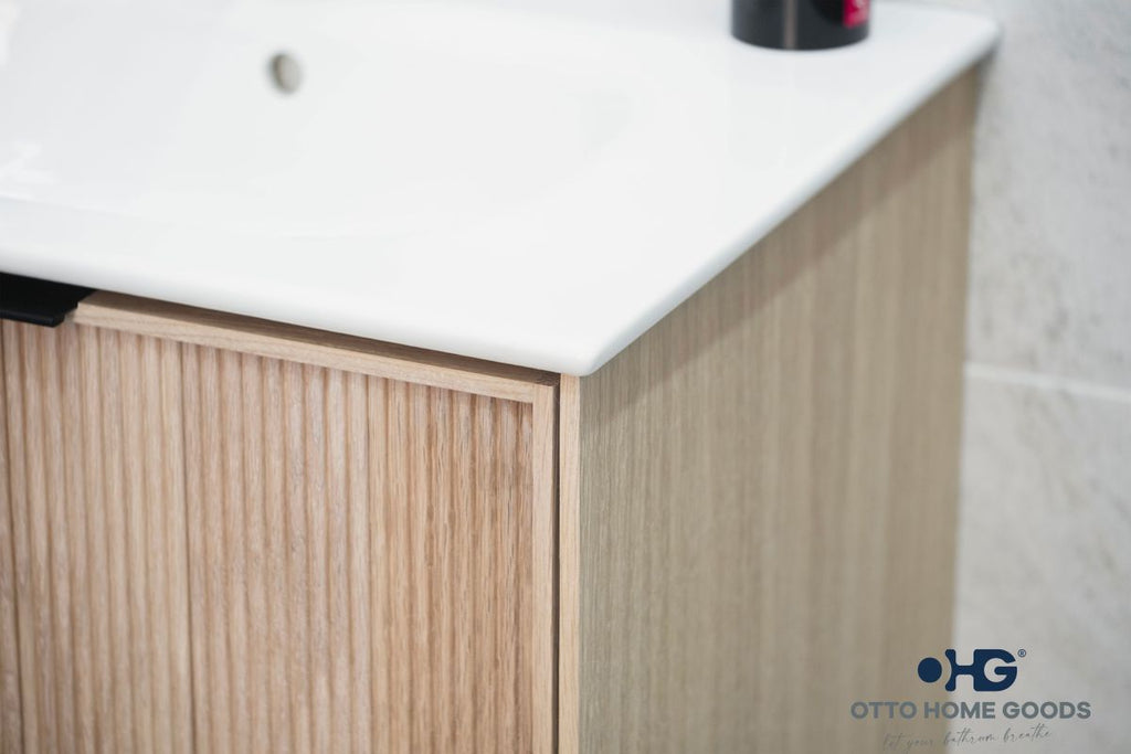 Sorrento Bathroom Cabinet - Natural Oak 24" - 5