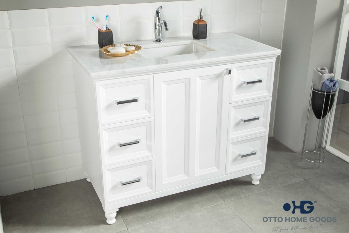 Isabel Bathroom Cabinet - White 42" - 2