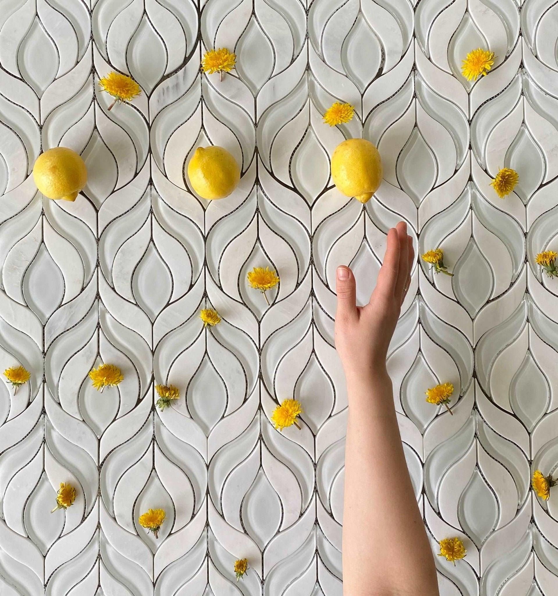 Arabescato & White Glass Polished Mosaic Tile | VanitySale