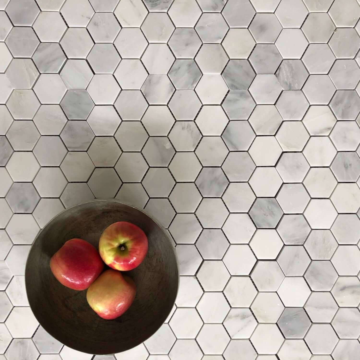 Elegant Arabescato Hexagon Polished Marble Mosaic 12"x12" (2" Chip Size)